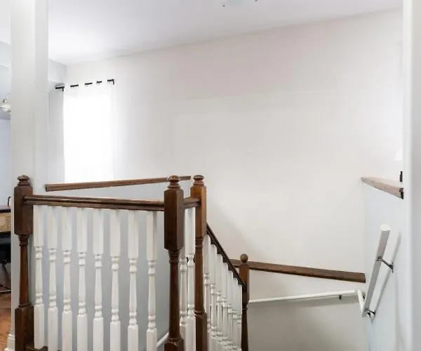 Apartment Logan Square Duplex 3br S2 *